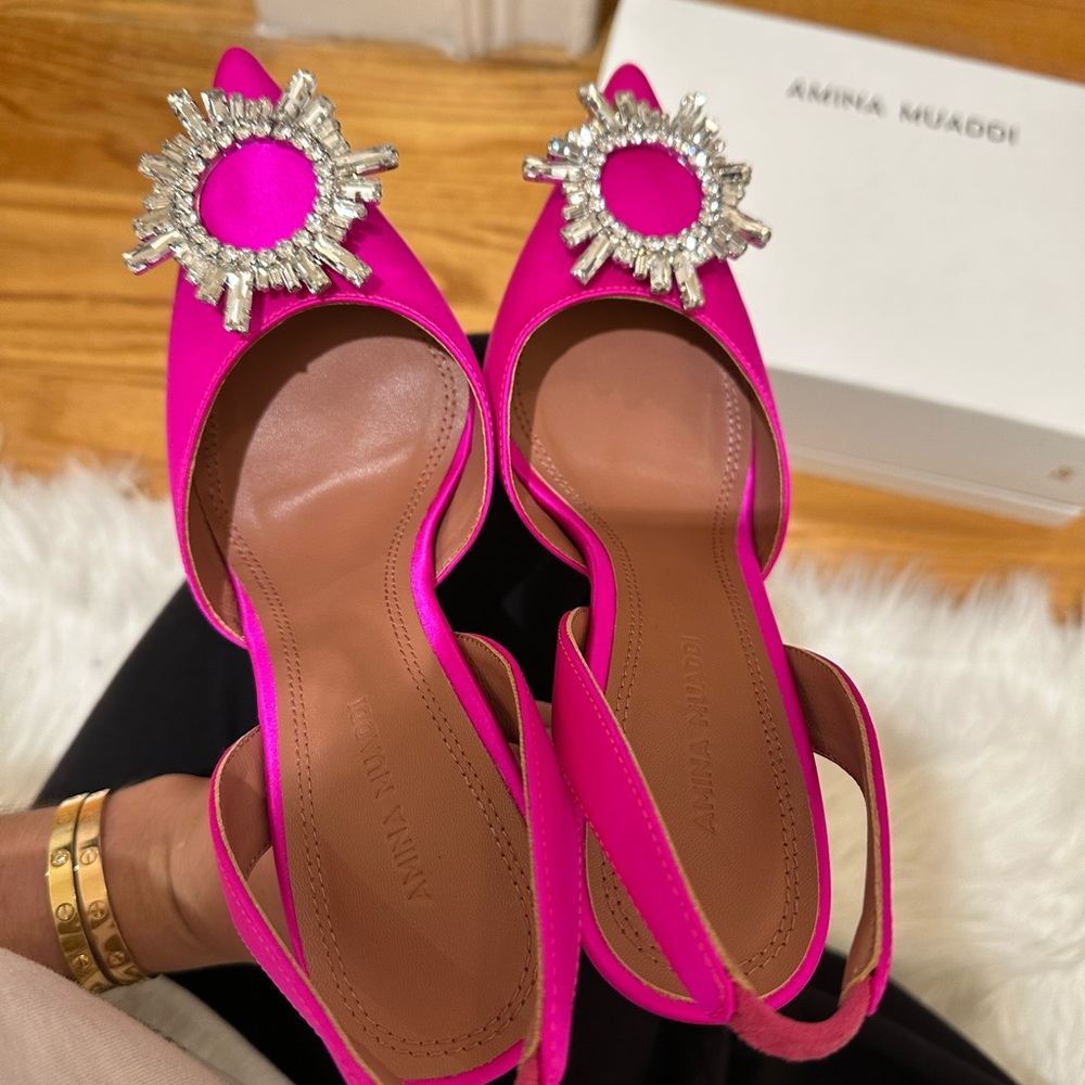 Begum heel brand new